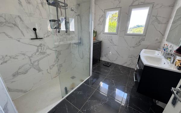 Maison à vendre    6 pièces •  Nogent-le-Rotrou