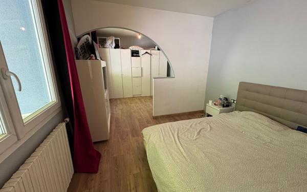 Maison à vendre    6 pièces •  Nogent-le-Rotrou