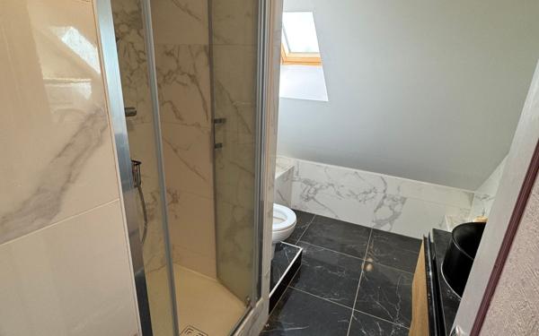 Maison à vendre    6 pièces •  Nogent-le-Rotrou