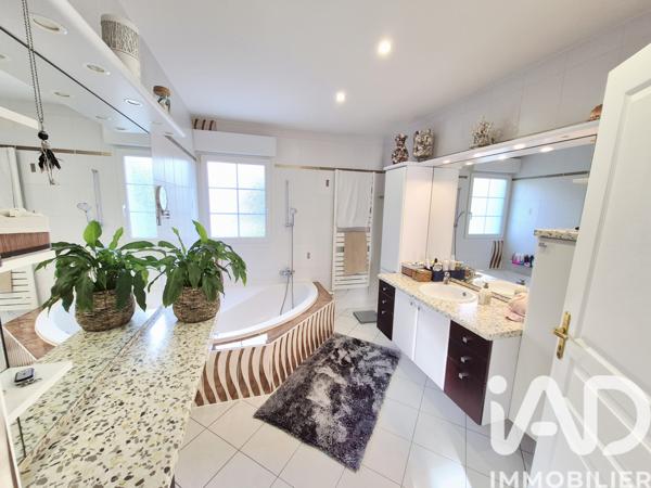 Maison à vendre 6 pièces 123 m² Marange-Silvange