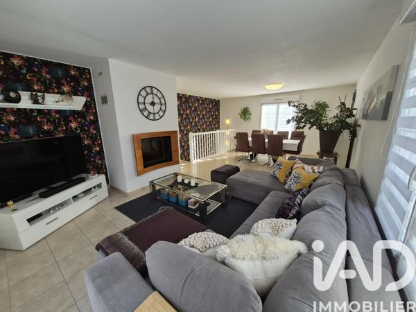 Maison à vendre 6 pièces 123 m² Marange-Silvange