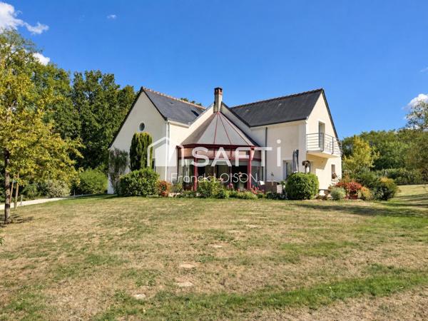 Maison d’architecte de 220 m² avec parc paysager entre Amboise et Vouvray
