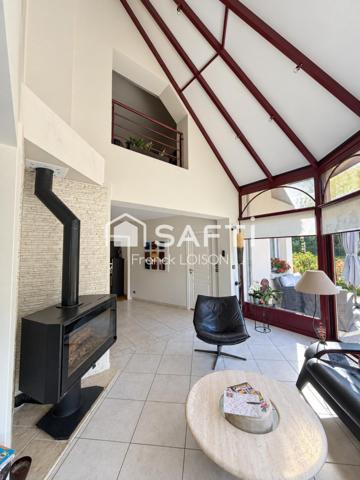 Maison d’architecte de 220 m² avec parc paysager entre Amboise et Vouvray