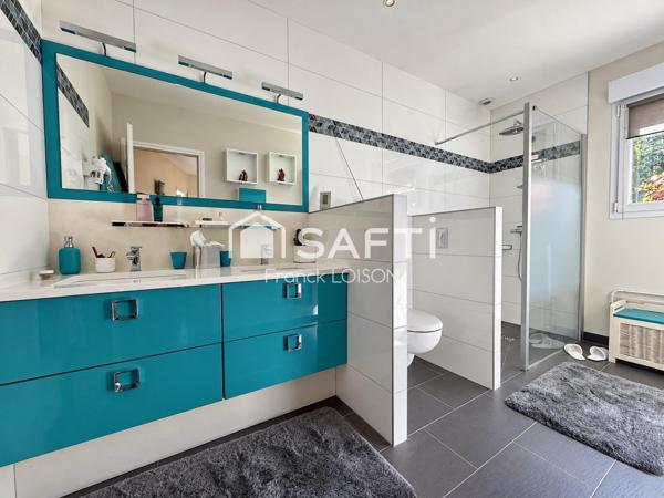 Maison d’architecte de 220 m² avec parc paysager entre Amboise et Vouvray