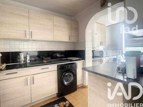 Location appartement 4 pièces 65 m² Mandelieu-la-Napoule