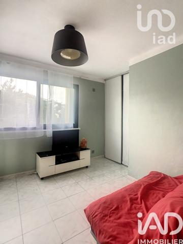 Location appartement 4 pièces 65 m² Mandelieu-la-Napoule