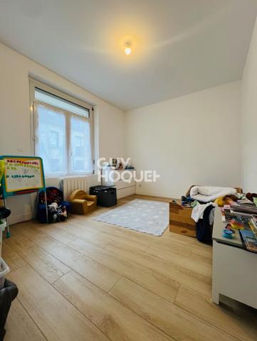 MAISON TOTALEMENT RÉNOVÉE DE 110M² AVEC EXTERIEUR