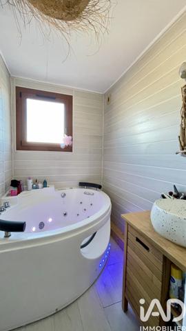 Appartement à vendre 3 pièces 64 m² La Londe-les-Maures