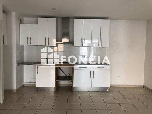 Location Appartement 3 pièces 57.5 m² - 97 BD DE PARIS Marseille 13002