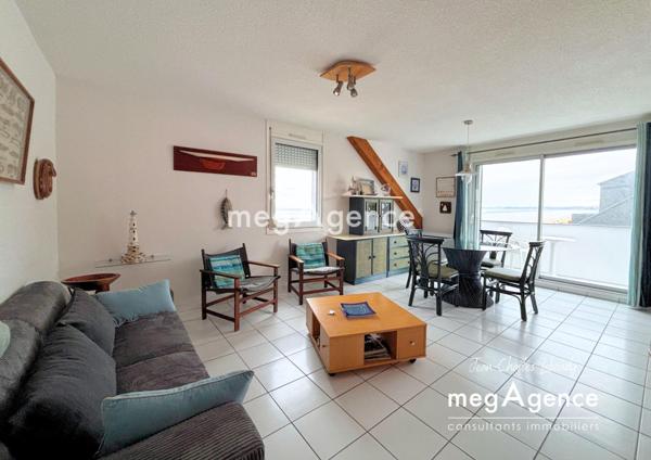 Appartement à JULLOUVILLE, 50610 - 2 pièces 66m²