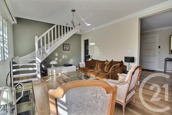 Maison à vendre  6 pièces - 184,90 m2 PESSAC - 33