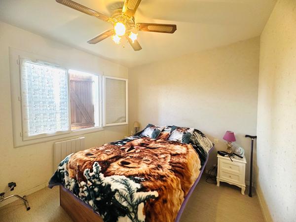 A VENDRE MAISON 3 PIÈCES - GARAGE -TERRAIN CONSTRUCTIBLE