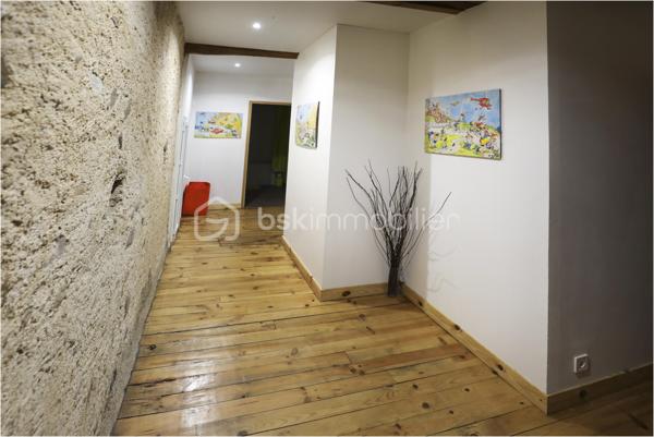 Corps de ferme de 220,30 m²