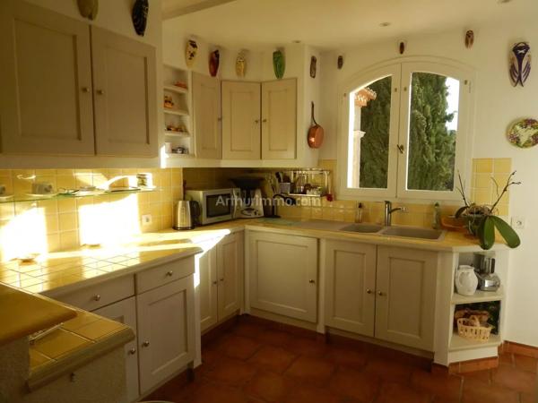 Vente Propriété 11 pièces 315 m2 à Salernes