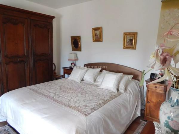 Vente Propriété 11 pièces 315 m2 à Salernes