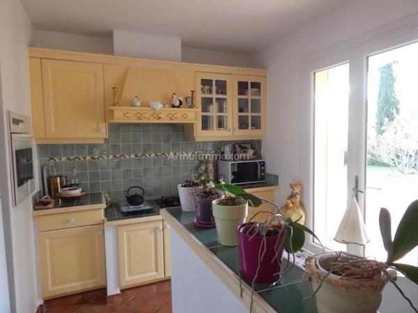 Vente Propriété 11 pièces 315 m2 à Salernes