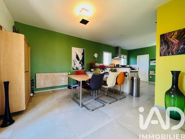 Maison à vendre 6 pièces 194 m² Esparron