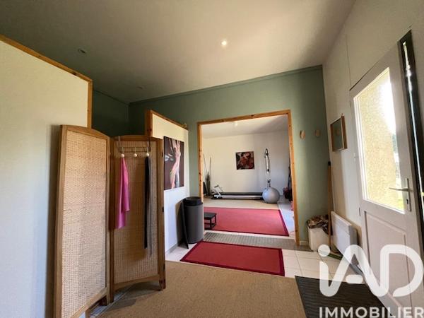 Maison à vendre 6 pièces 194 m² Esparron