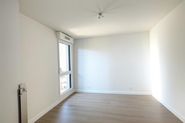 94200 - IVRY PORT CENTRE - 4 PIÈCES, TERRASSE, DPE B, 3 CHAMBRES