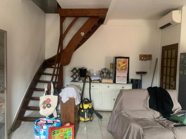 MAISON DE VILLAGE AVEC GARAGE