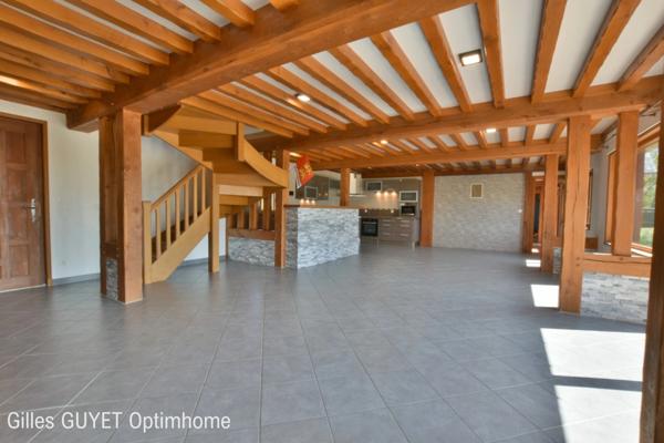 20MN de BERNAY, MAISON NORMANDE, T10 206M² 269500€ 1200M² de terrain.