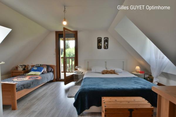 20MN de BERNAY, MAISON NORMANDE, T10 206M² 269500€ 1200M² de terrain.