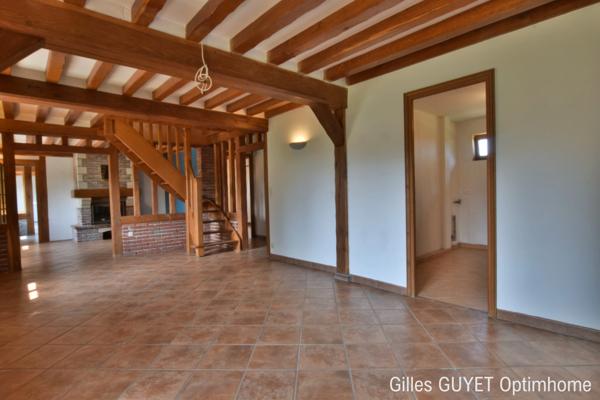 20MN de BERNAY, MAISON NORMANDE, T10 206M² 269500€ 1200M² de terrain.