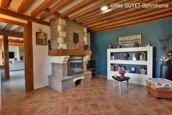 20MN de BERNAY, MAISON NORMANDE, T10 206M² 269500€ 1200M² de terrain.