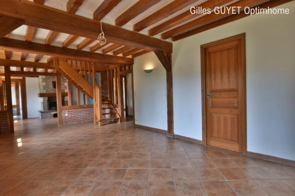 20MN de BERNAY, MAISON NORMANDE, T10 206M² 269500€ 1200M² de terrain.
