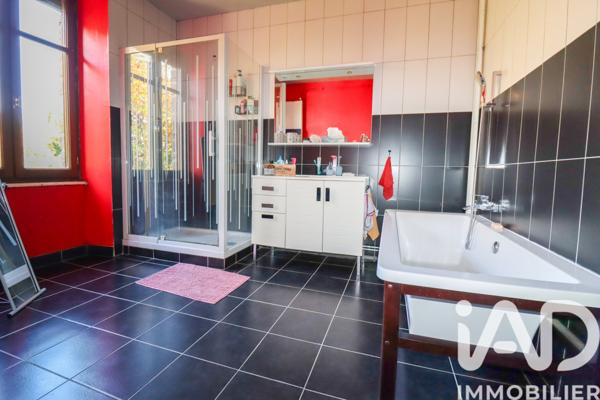 Maison à vendre 5 pièces 108 m² Ussel