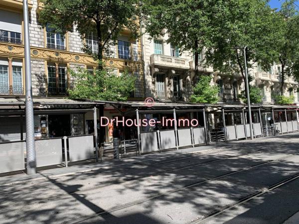 Bien immobilier à vendre de 180 m²