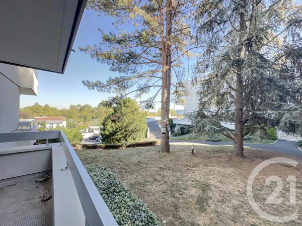 Appartement F1 à vendre  1 pièce - 30 m 2   BOUGIVAL  - 78