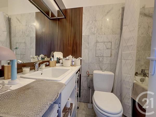 Appartement F1 à vendre  1 pièce - 30 m 2   BOUGIVAL  - 78