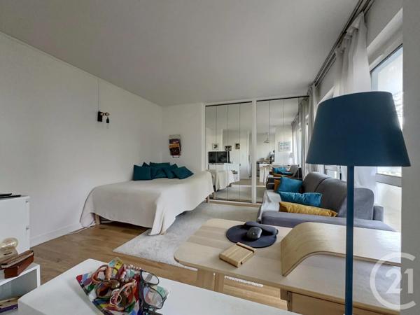Appartement F1 à vendre  1 pièce - 30 m 2   BOUGIVAL  - 78