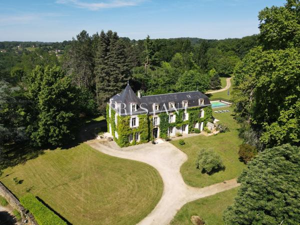 Un manoir XIXe, 5.45 hectares de nature, à seulement quelques minutes du centre historique de Sarlat / Dordogne., SARLAT LA CANEDA