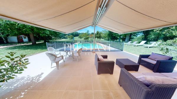 Un manoir XIXe, 5.45 hectares de nature, à seulement quelques minutes du centre historique de Sarlat / Dordogne., SARLAT LA CANEDA