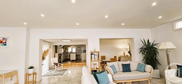 Maison à vendre  5 pièces - 162,10 m2 DOMERAT - 03