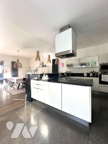 jolie maison de 300 m²