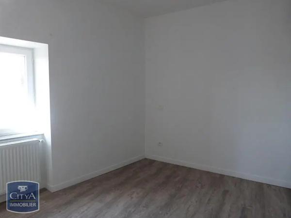 Appartement à louer 2 pièces 48.49m² Volvic (63530)