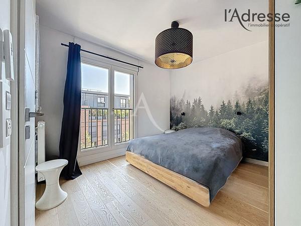 PUTEAUX/ Quartier des Arts - Appartement 4 pièces 82m² - 1 Balcon - 1 Parking