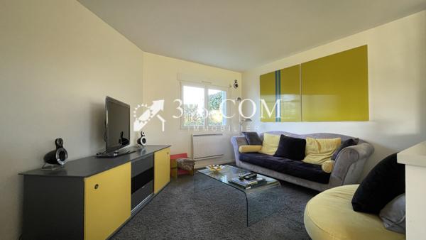 Maison 7 pièce(s) 6 chambre(s) 210 m²