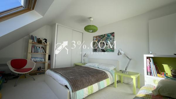 Maison 7 pièce(s) 6 chambre(s) 210 m²