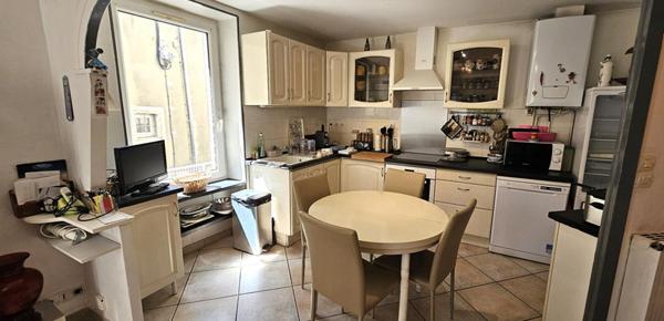 Maison de ville à Montélimar de 102 m² avec 2 garages