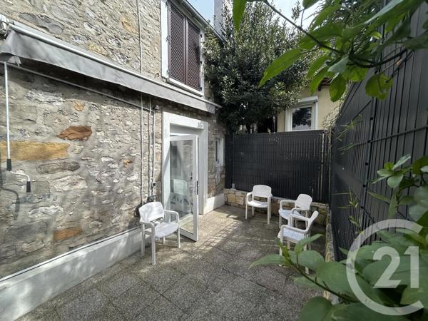 Immeuble à vendre  78,65 m 2   AVON  - 77