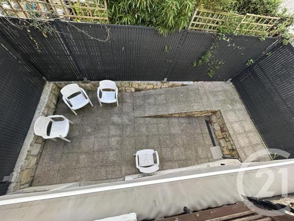 Immeuble à vendre  78,65 m 2   AVON  - 77