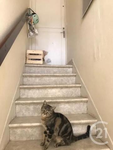 Immeuble à vendre  78,65 m 2   AVON  - 77