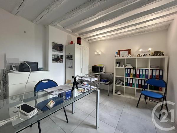 Immeuble à vendre  78,65 m 2   AVON  - 77