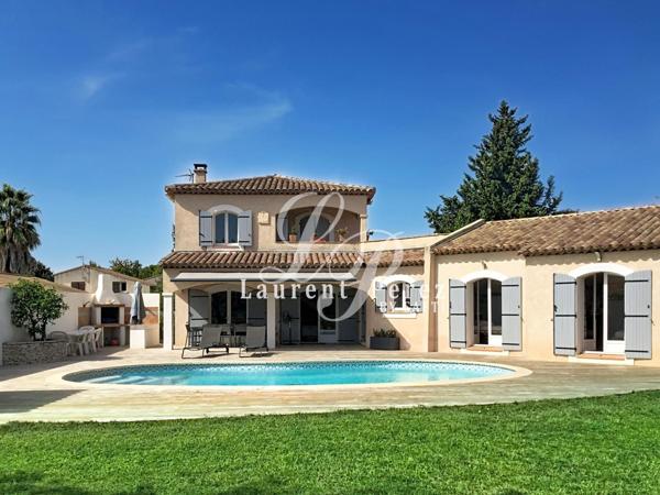 Villa de charme avec piscine et grand jardin