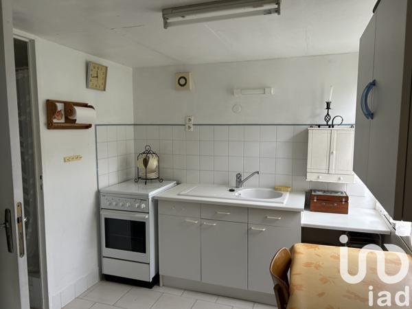 Pavillon 7 pièces de 122 m² à Nouan-le-Fuzelier (41600)