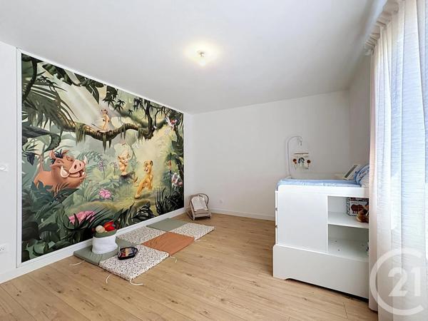 Maison à vendre  5 pièces - 138 m 2   ST DENIS EN VAL  - 45